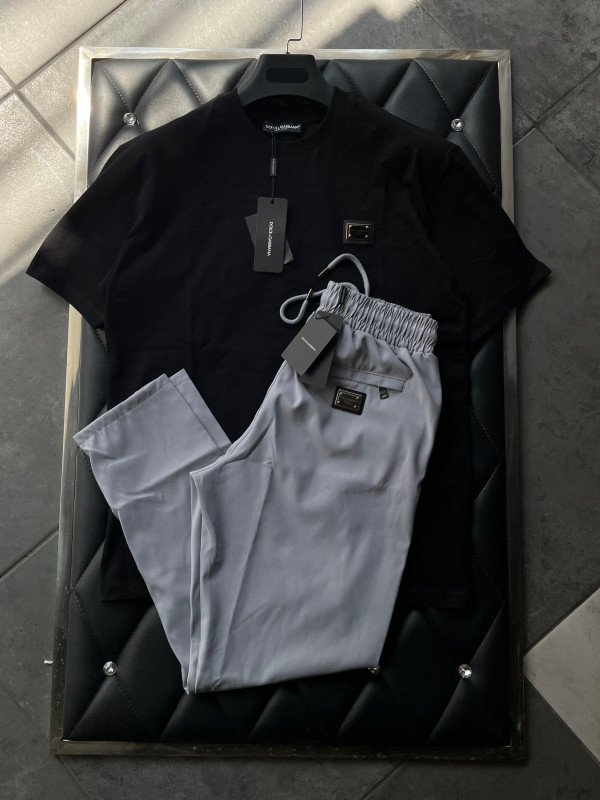 Brand Set T-shirt and Jeans